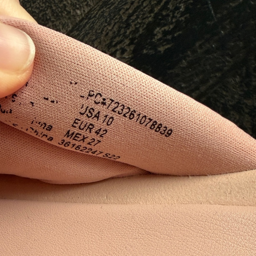 NOBO Blush Crisscross Slide Sandals - Picture 3 of 6